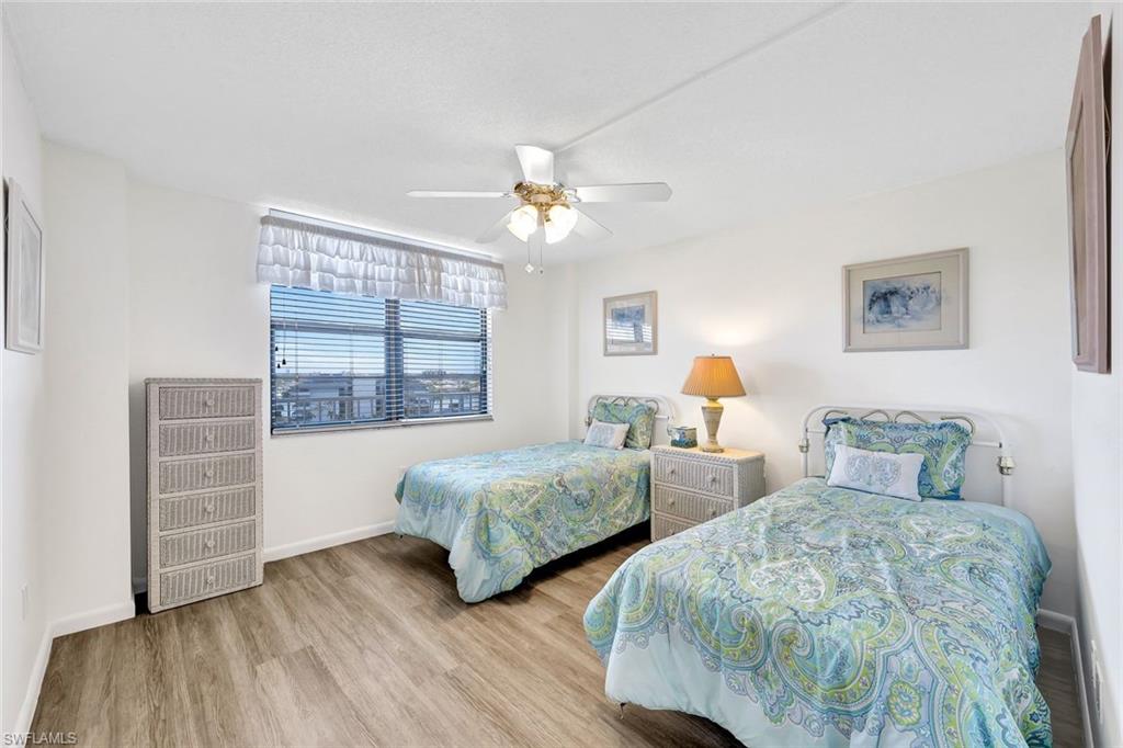 320 Seaview CT 804