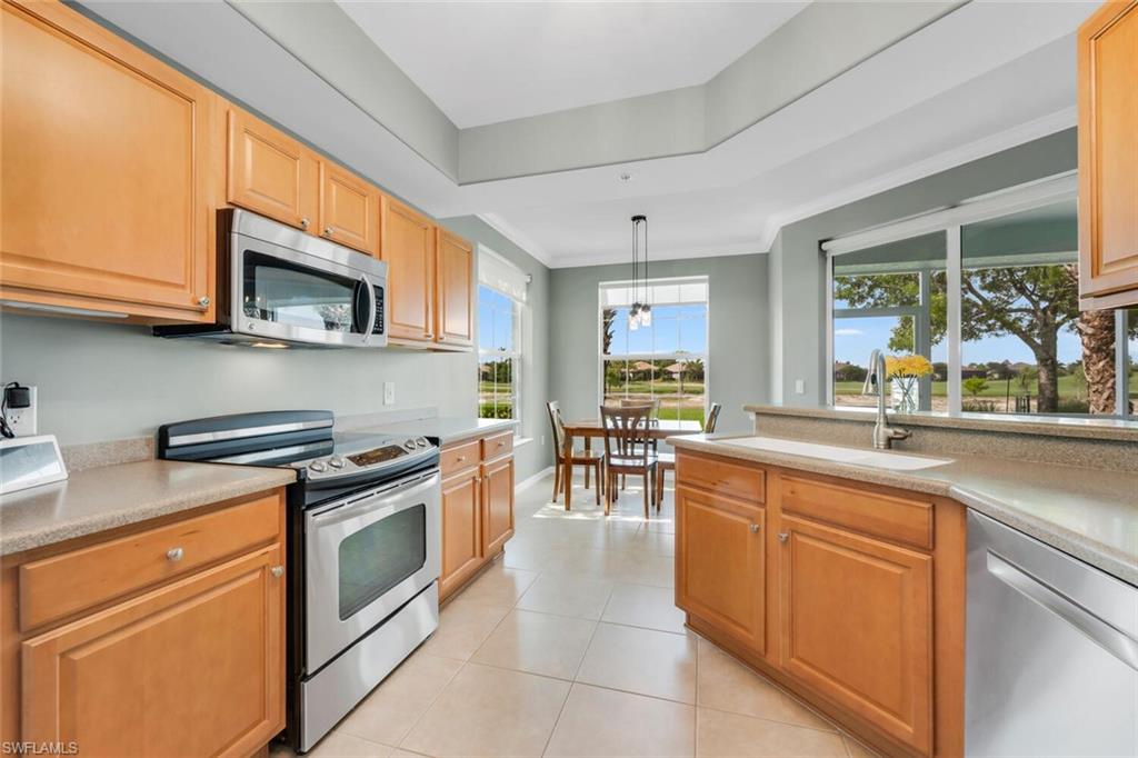 12033 Covent Garden CT 2403