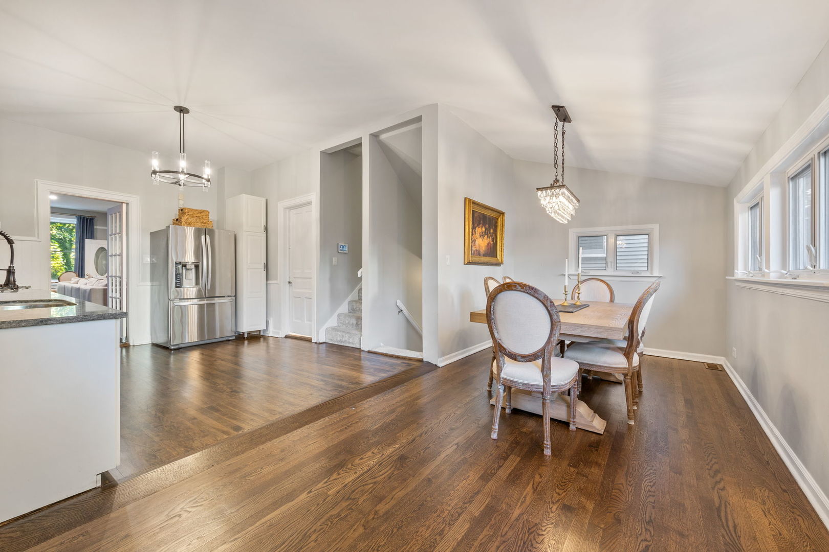 3939 N Ravenswood Avenue