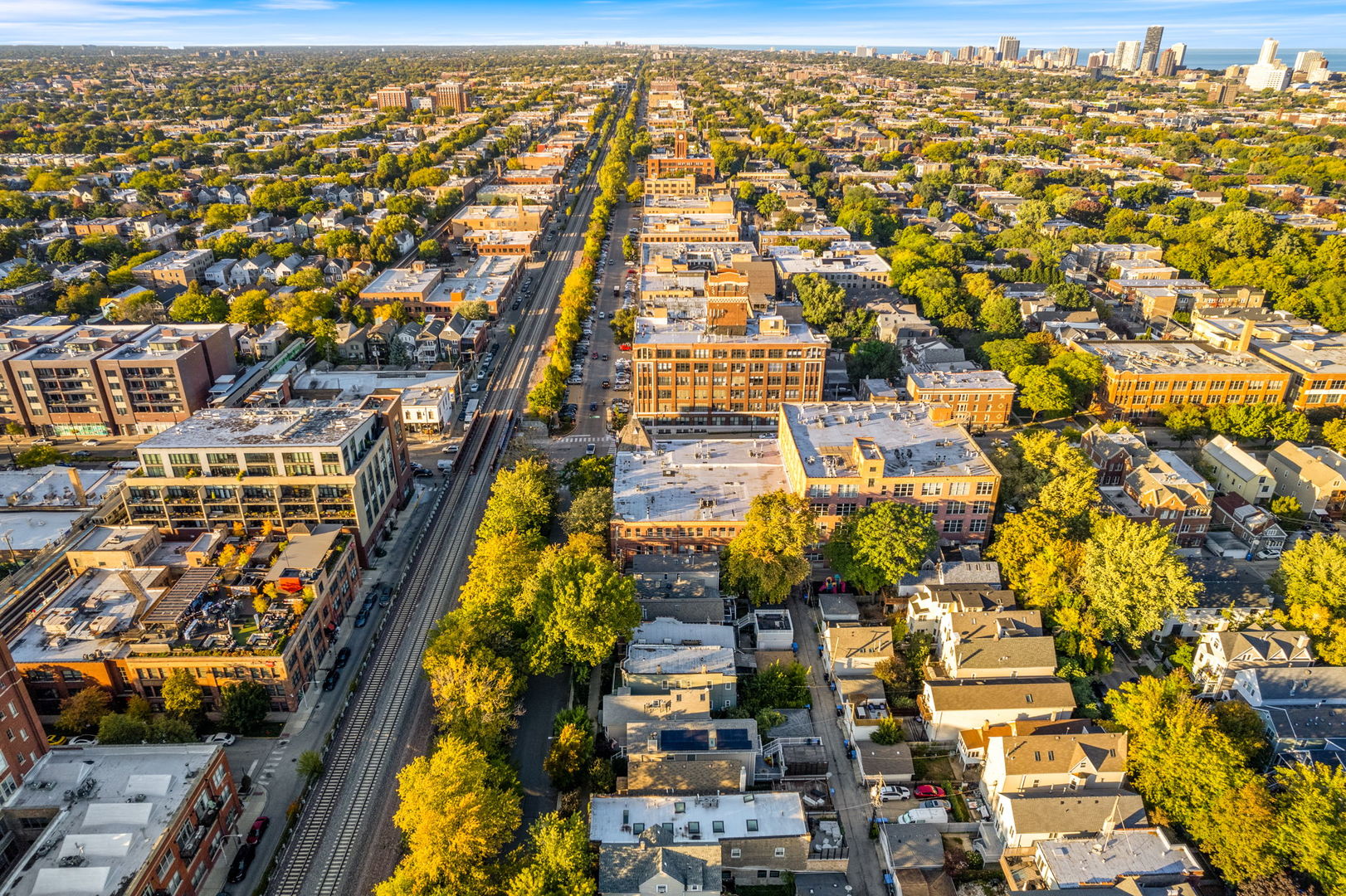 3939 N Ravenswood Avenue