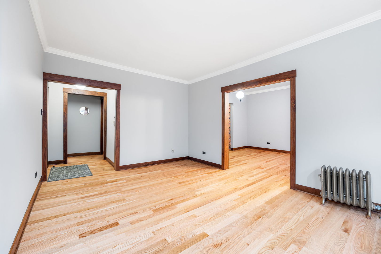 241 Washington Boulevard Unit: 2B