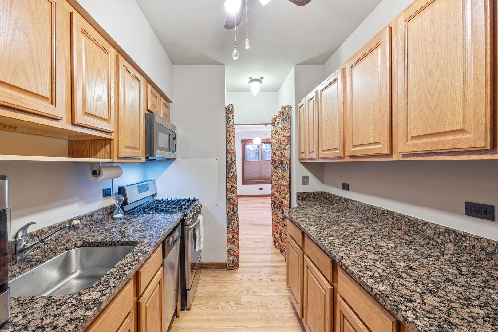 241 Washington Boulevard Unit: 2B
