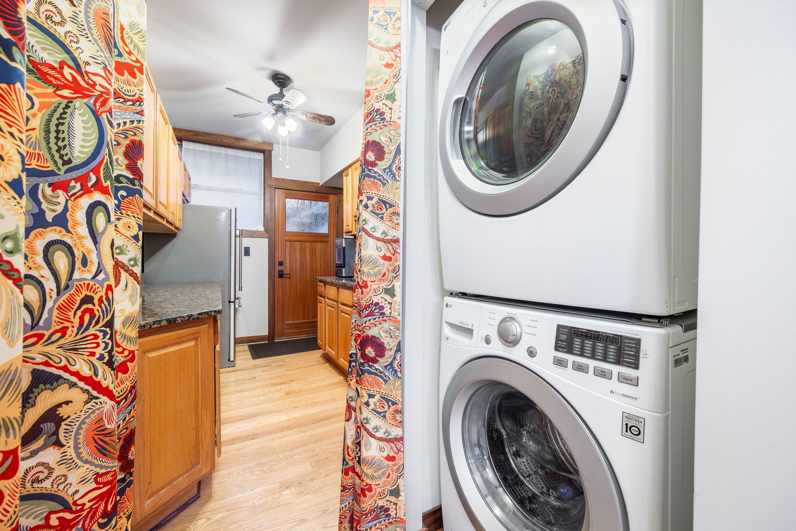 241 Washington Boulevard Unit: 2B