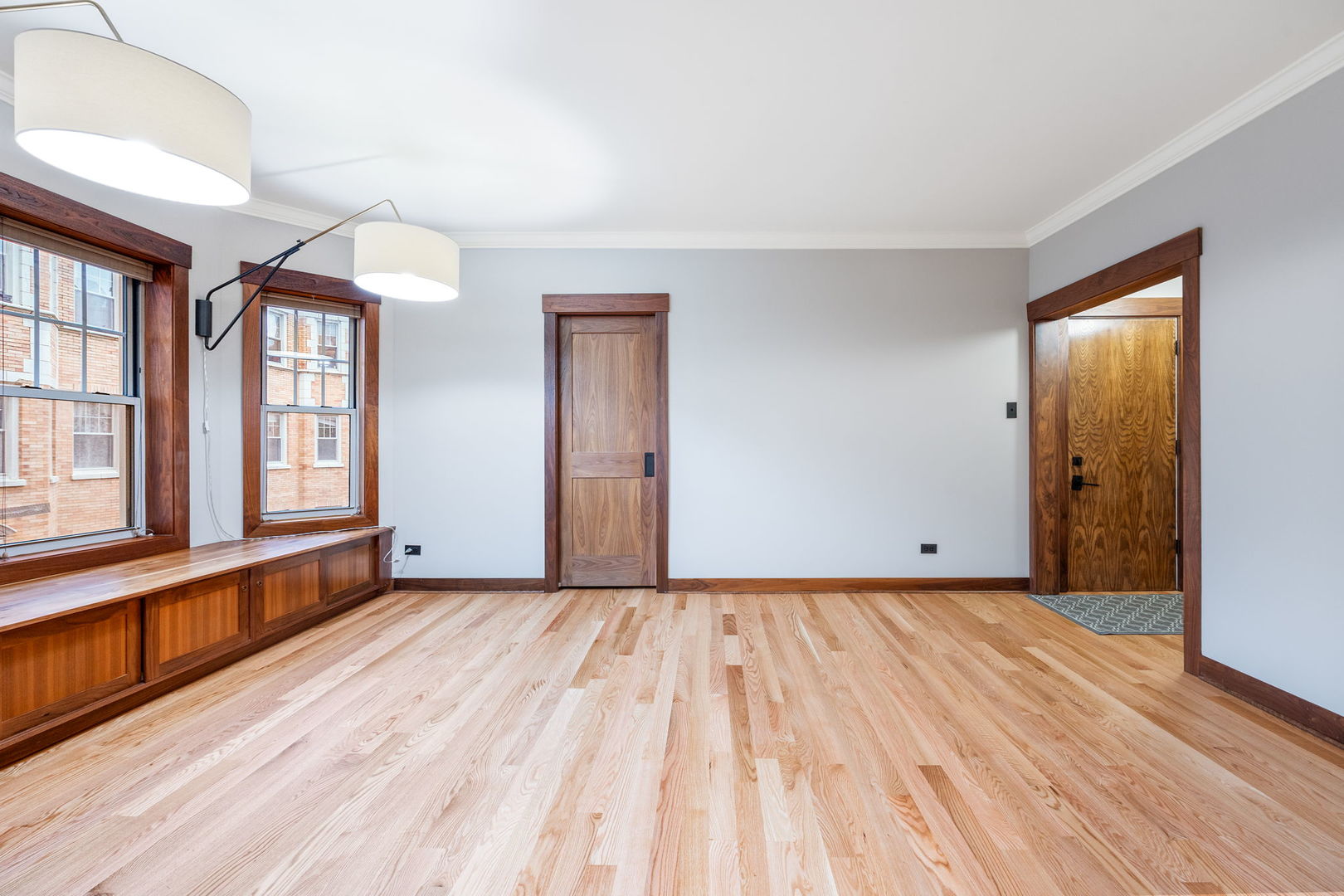 241 Washington Boulevard Unit: 2B