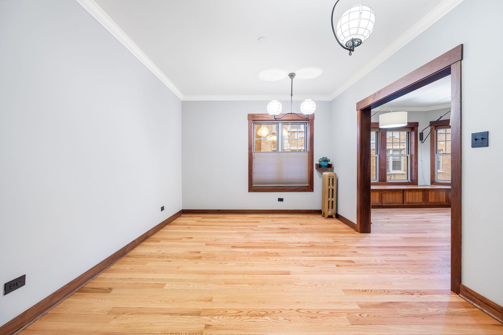 241 Washington Boulevard Unit: 2B