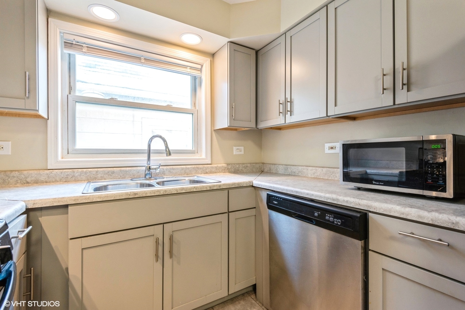 248 S Marion Street Unit: 206