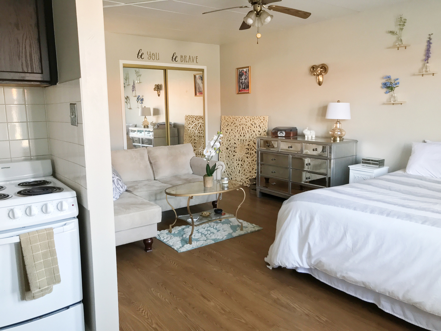 6606 Windsor Avenue Unit: 2F