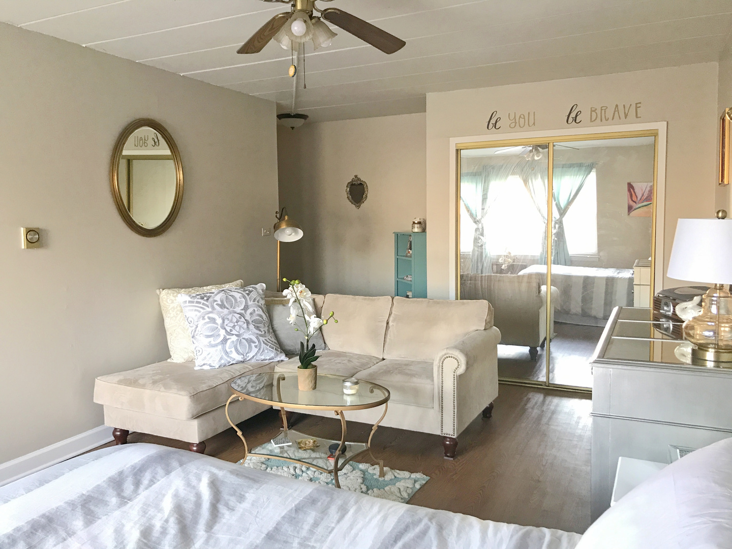 6606 Windsor Avenue Unit: 2F