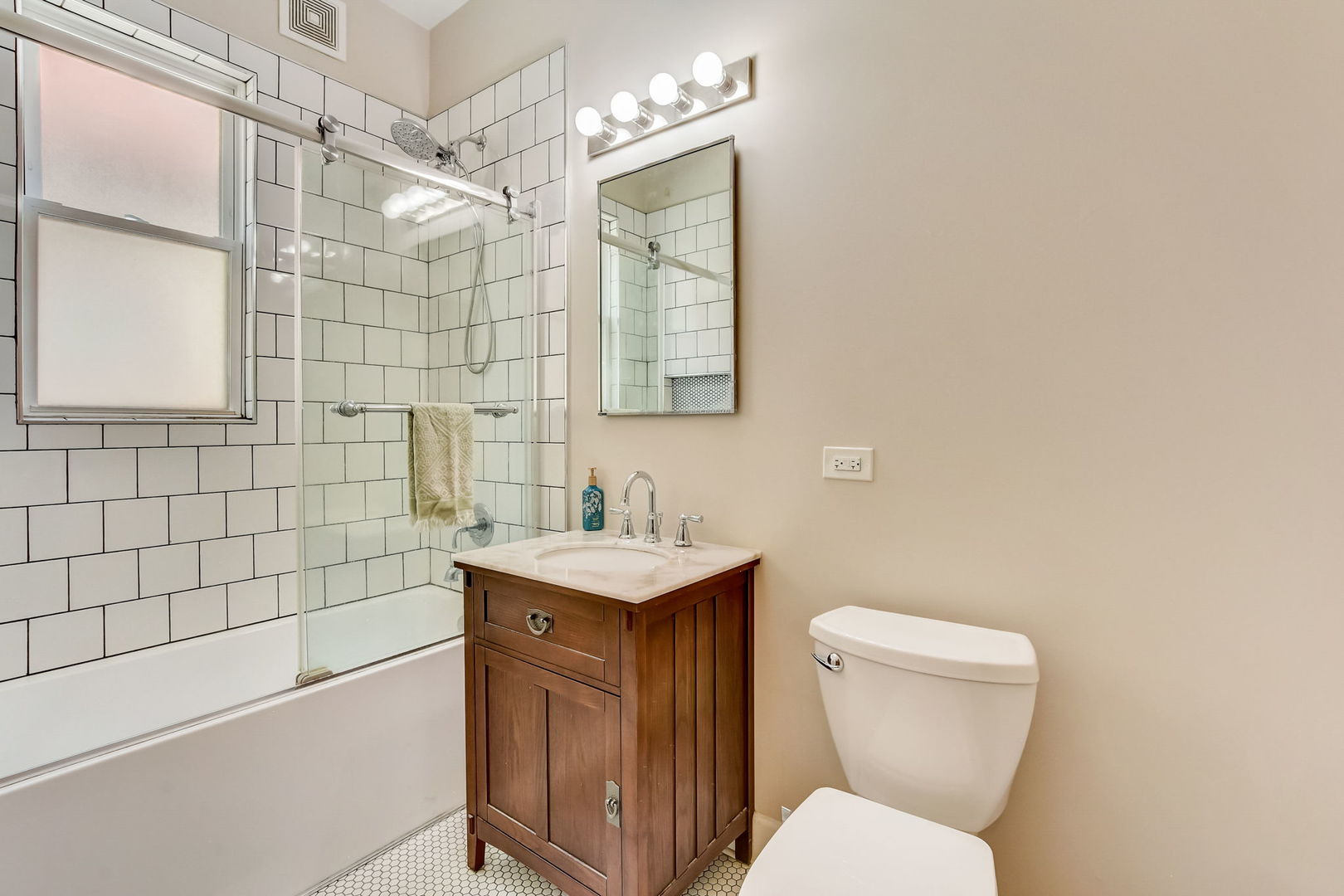 1728 W 99th Street