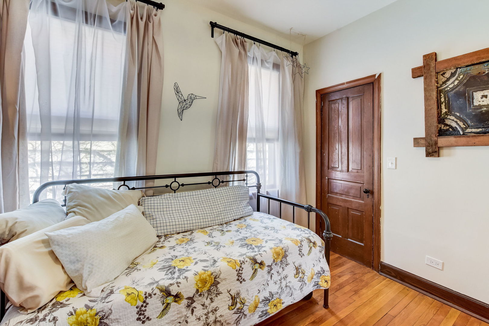1728 W 99th Street