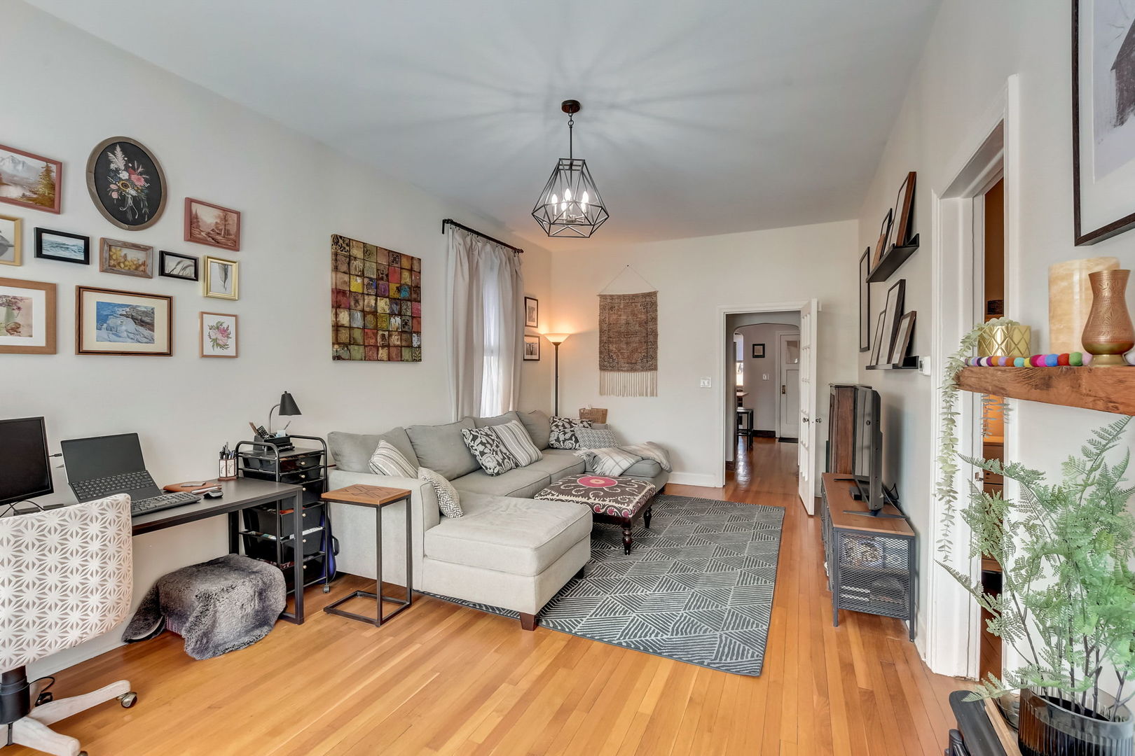 1728 W 99th Street