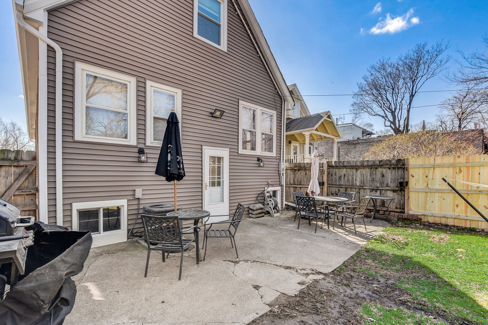 1728 W 99th Street