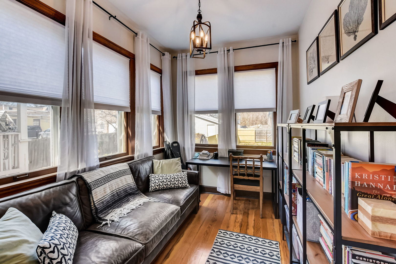 1728 W 99th Street