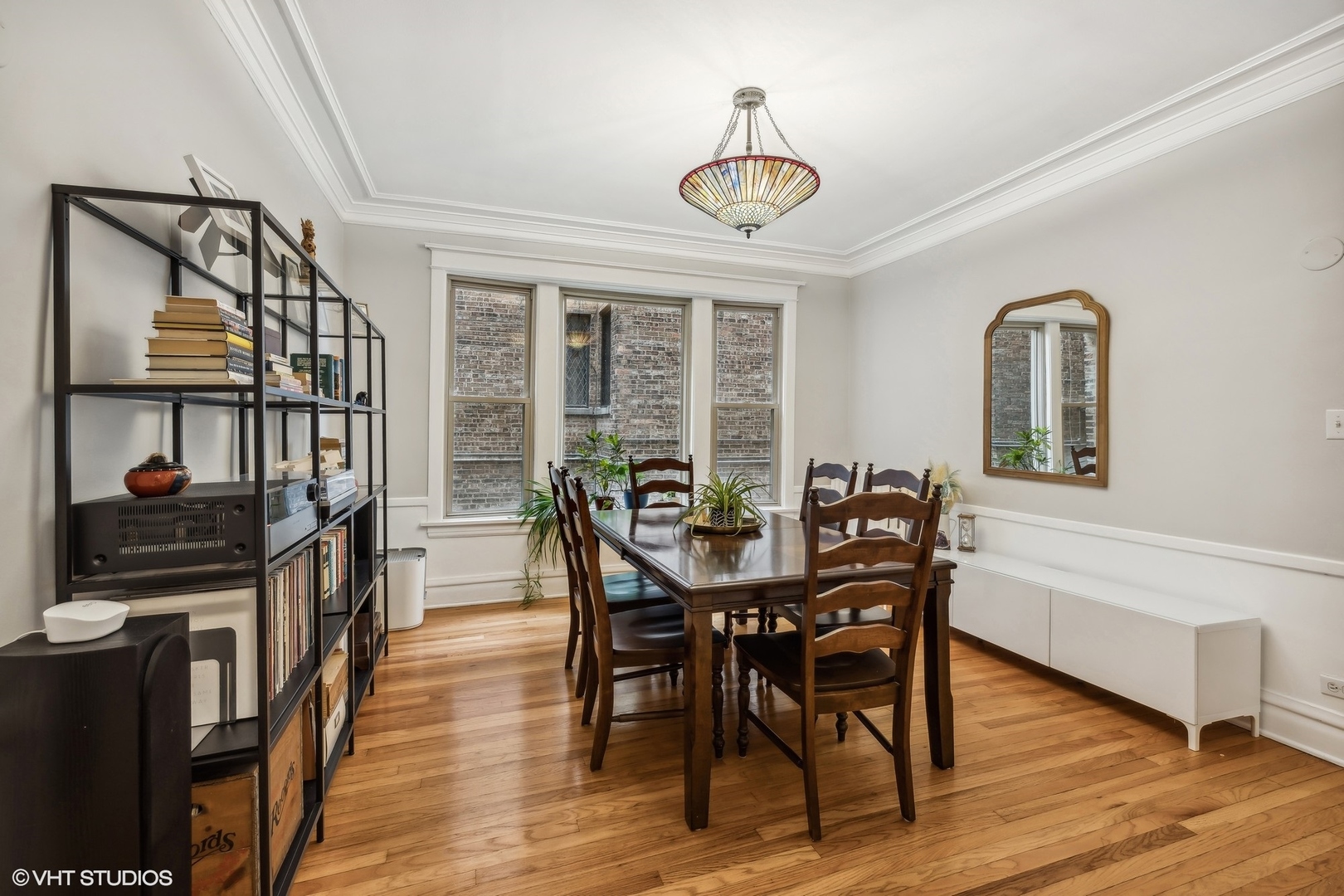 329 S Oak Park Avenue Unit: 1S