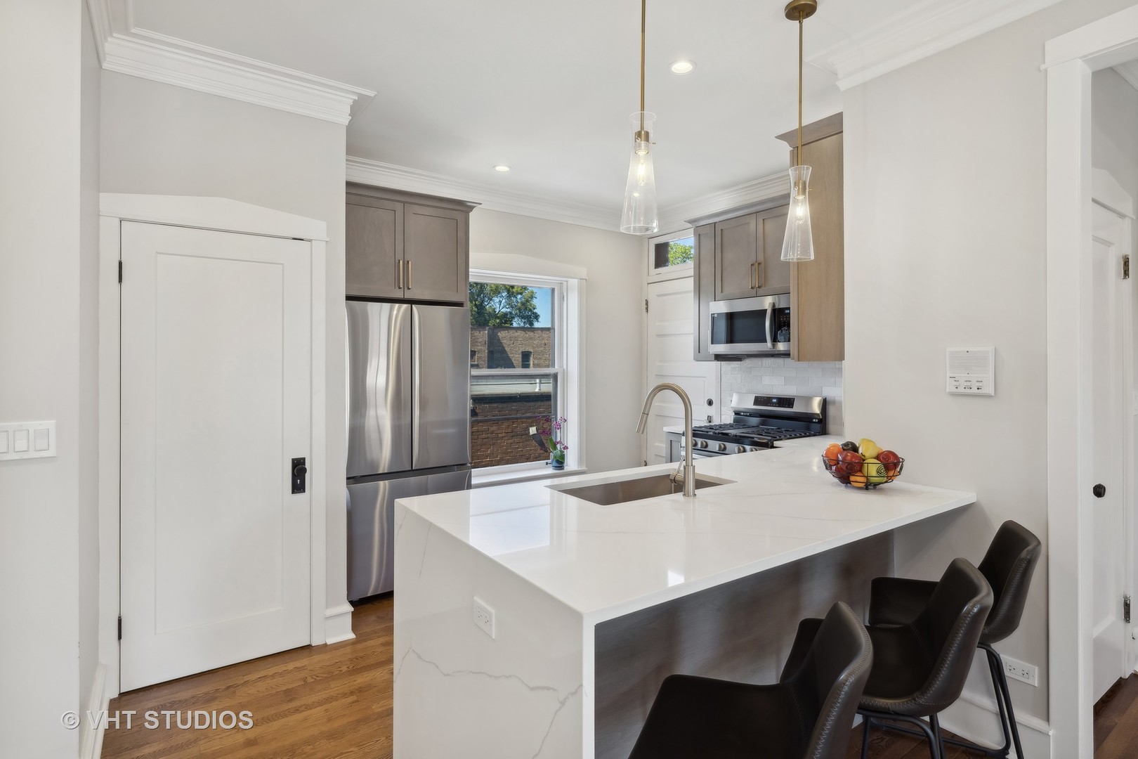 1144 Washington Boulevard Unit: 3