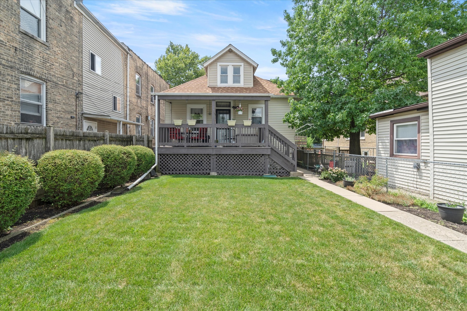 2605 N Oak Park Avenue