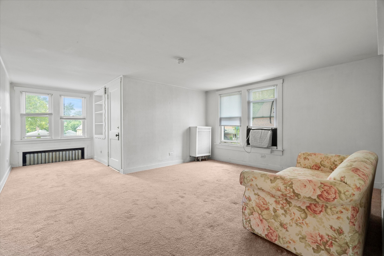 2605 N Oak Park Avenue