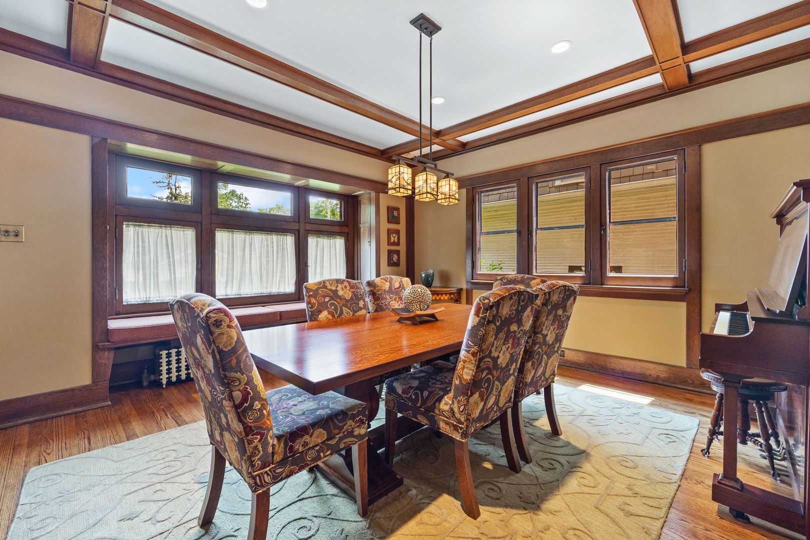 410 N Elmwood Avenue