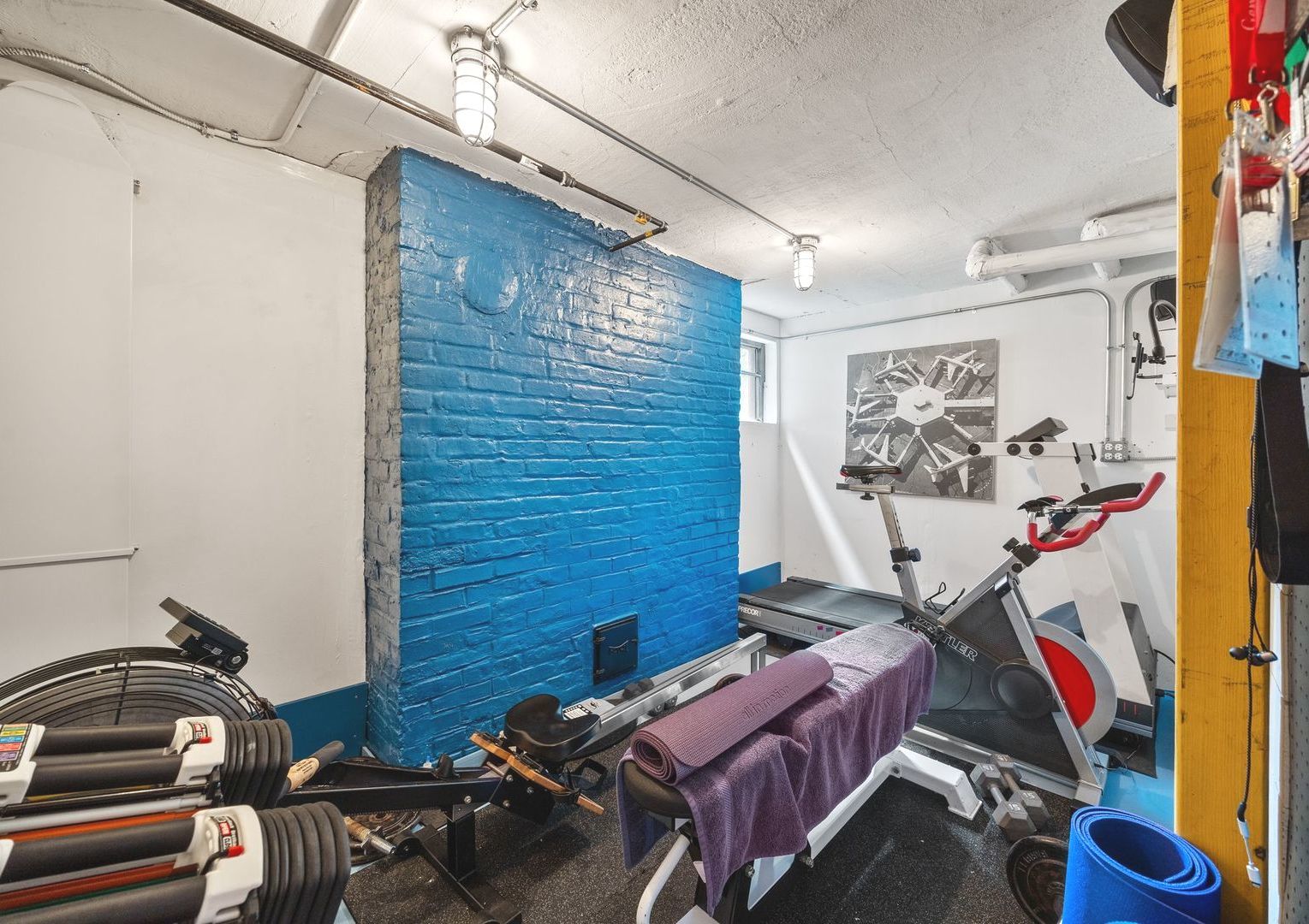 410 N Elmwood Avenue