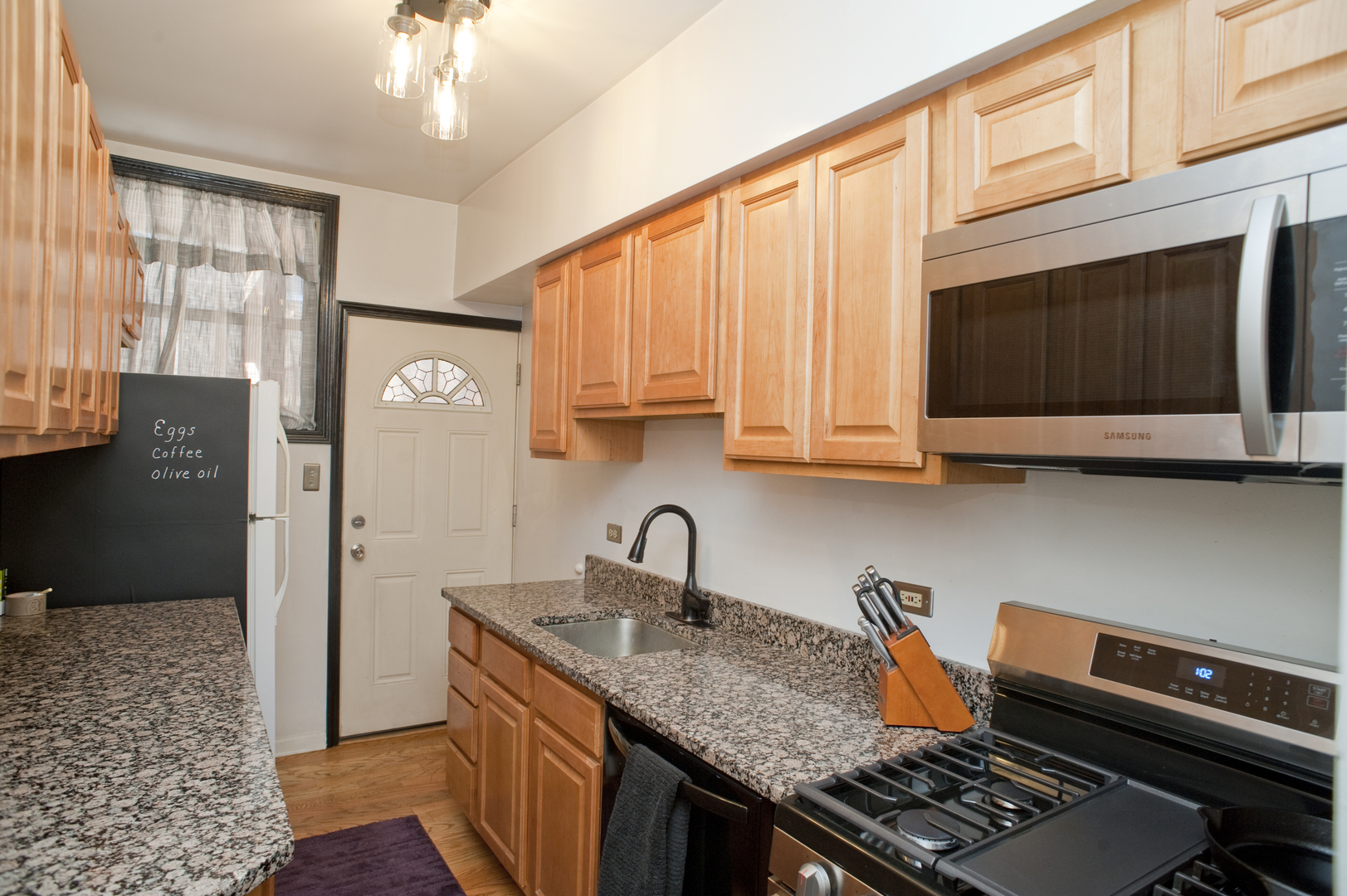 405 S Harvey Avenue Unit: 1B