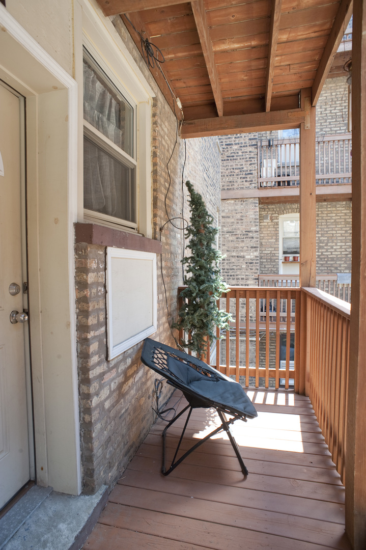 405 S Harvey Avenue Unit: 1B