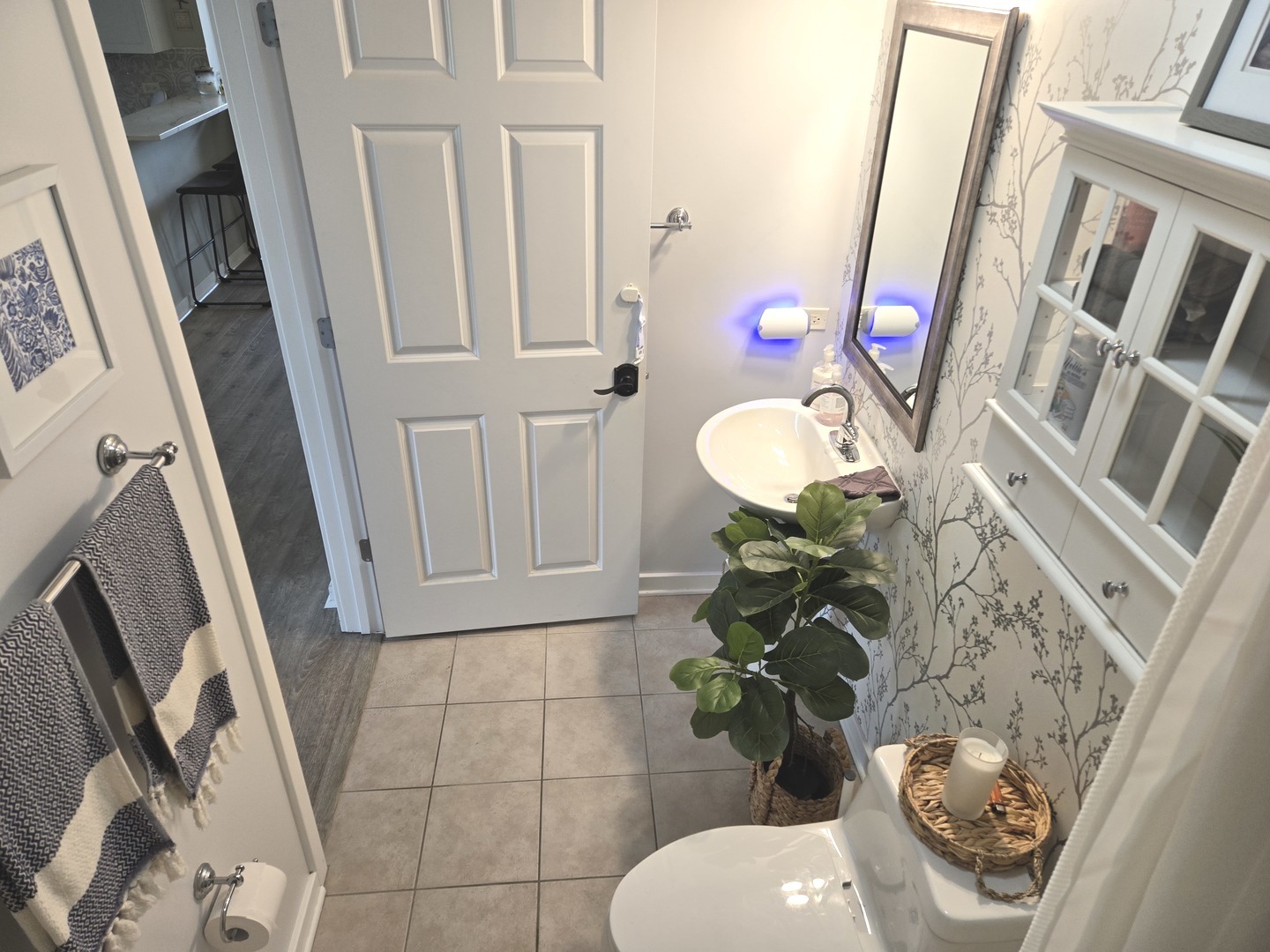 515 N Harlem Avenue Unit: 305