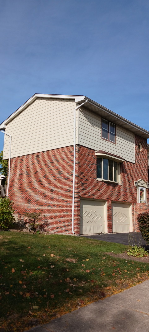 8834 Plainfield Road