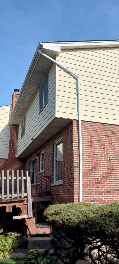 8834 Plainfield Road