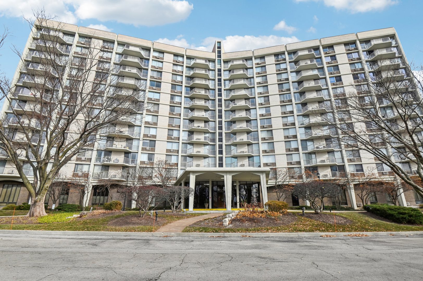 20 N Tower Road Unit: 1E