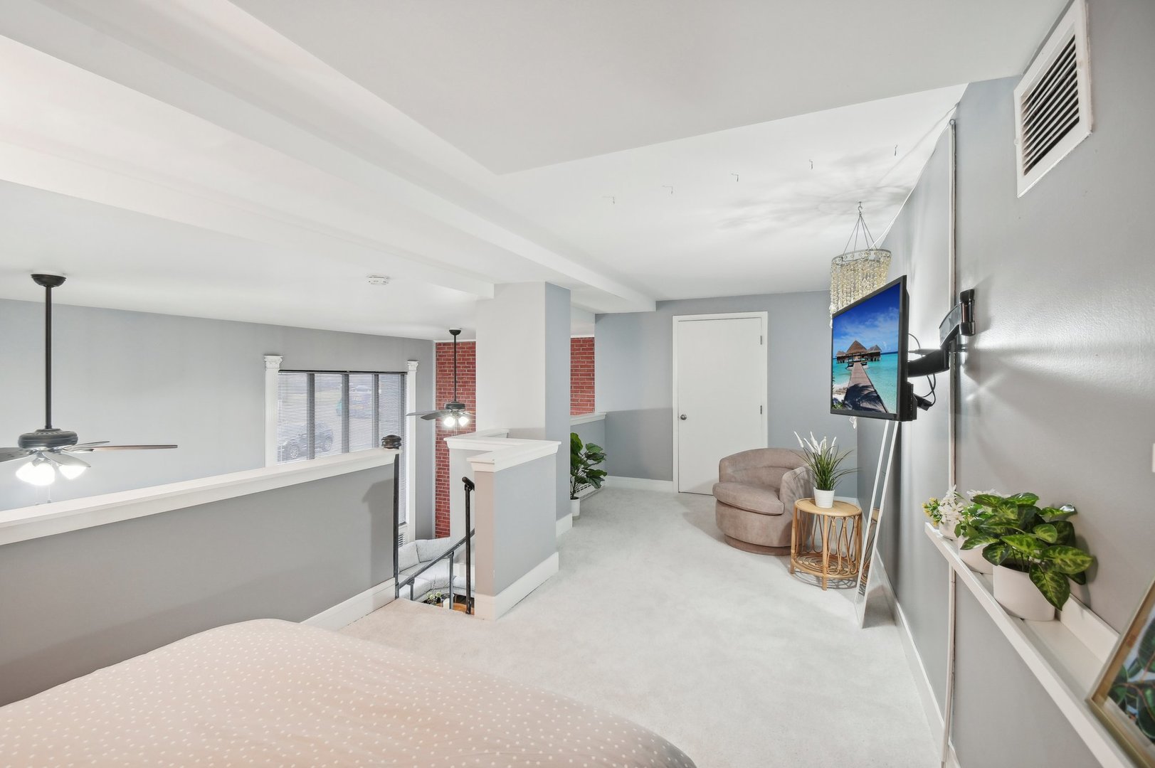 20 N Tower Road Unit: 1E