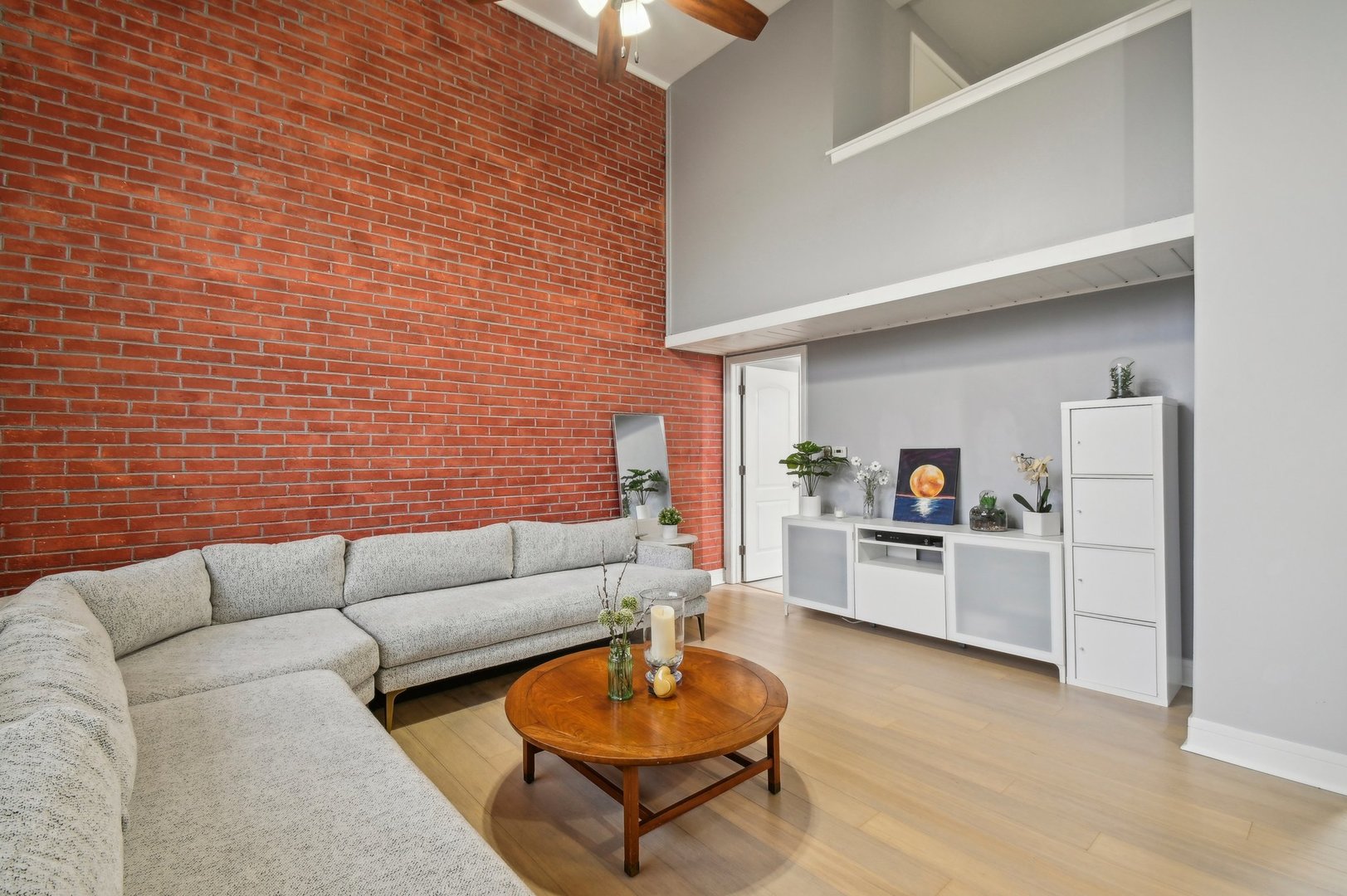 20 N Tower Road Unit: 1E