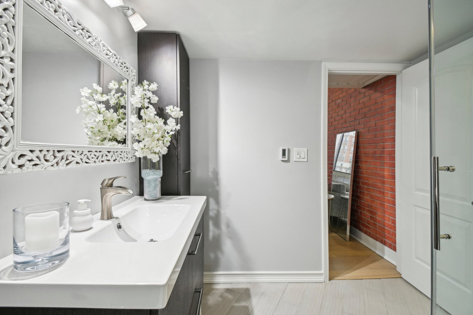 20 N Tower Road Unit: 1E