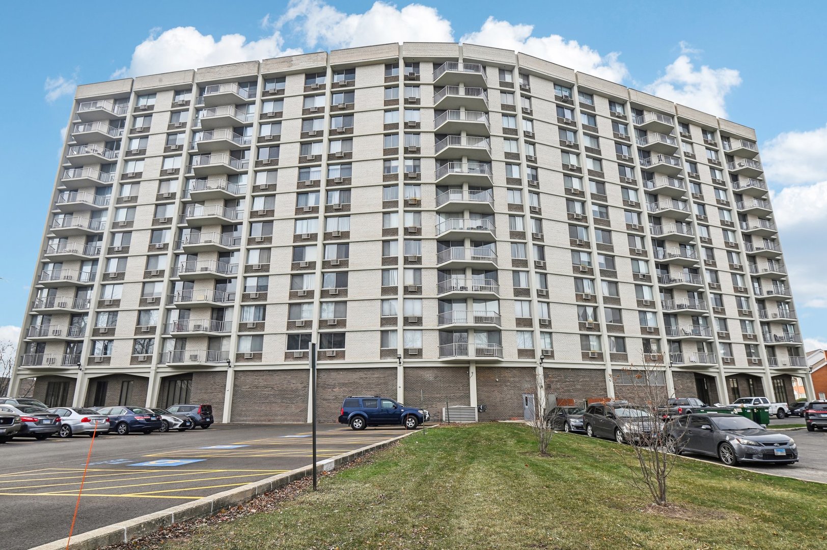 20 N Tower Road Unit: 1E