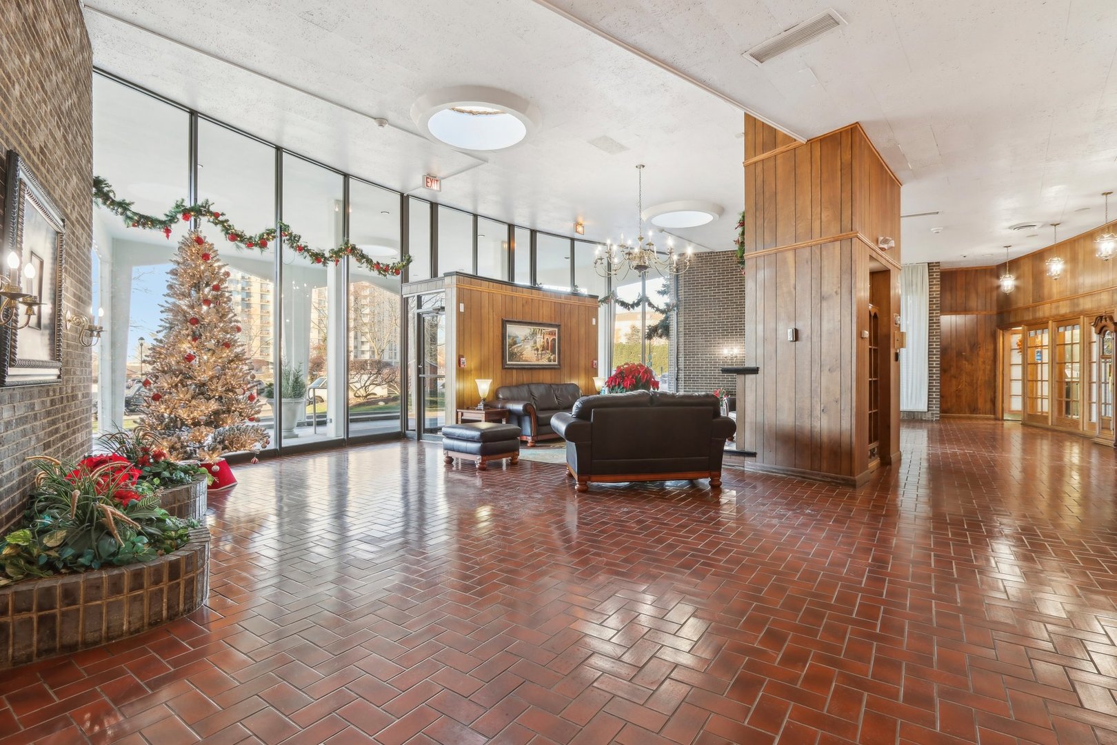 20 N Tower Road Unit: 1E