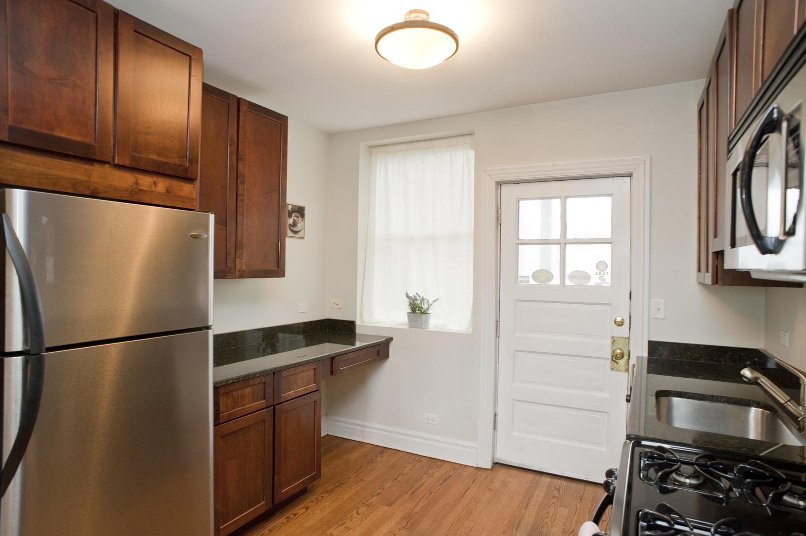 844 S Scoville Avenue Unit: 2