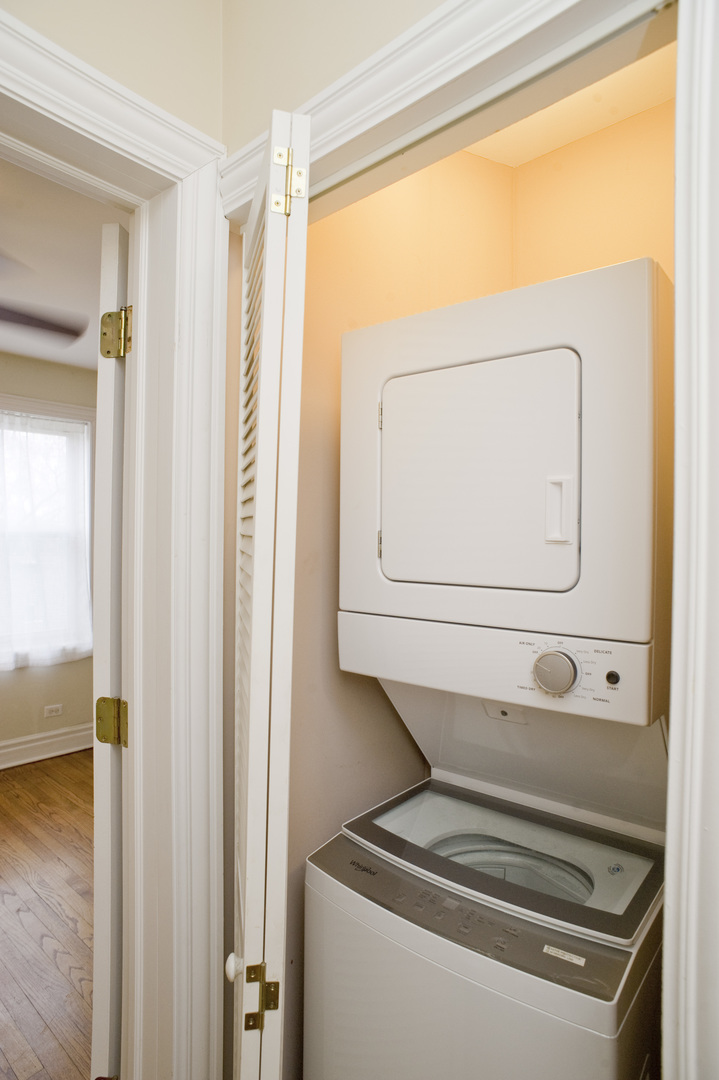 844 S Scoville Avenue Unit: 2