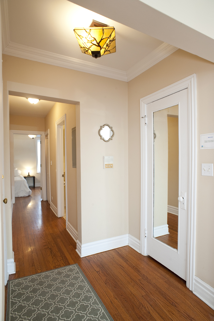 844 S Scoville Avenue Unit: 2