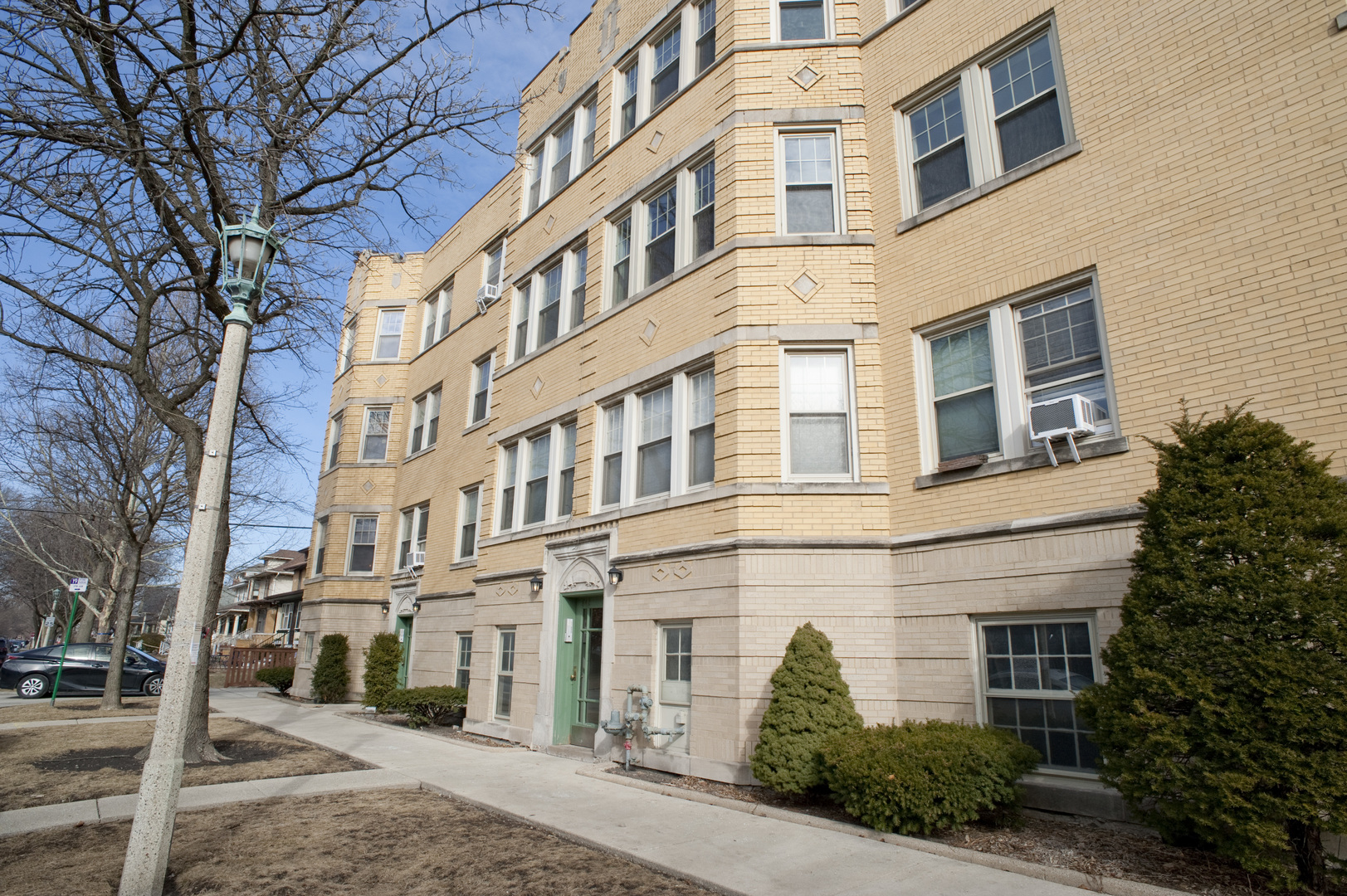 844 S Scoville Avenue Unit: 2
