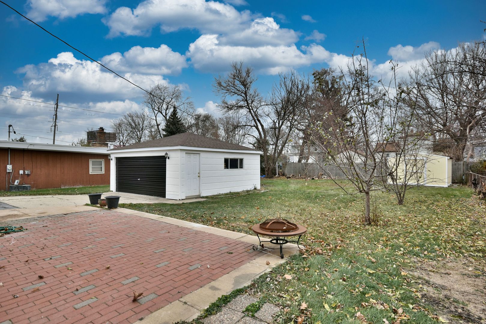 3137 Rhodes Avenue