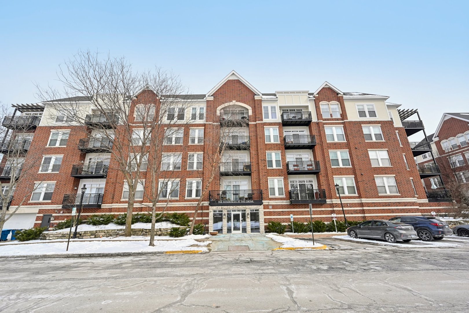 7757 Van Buren Street Unit: 514