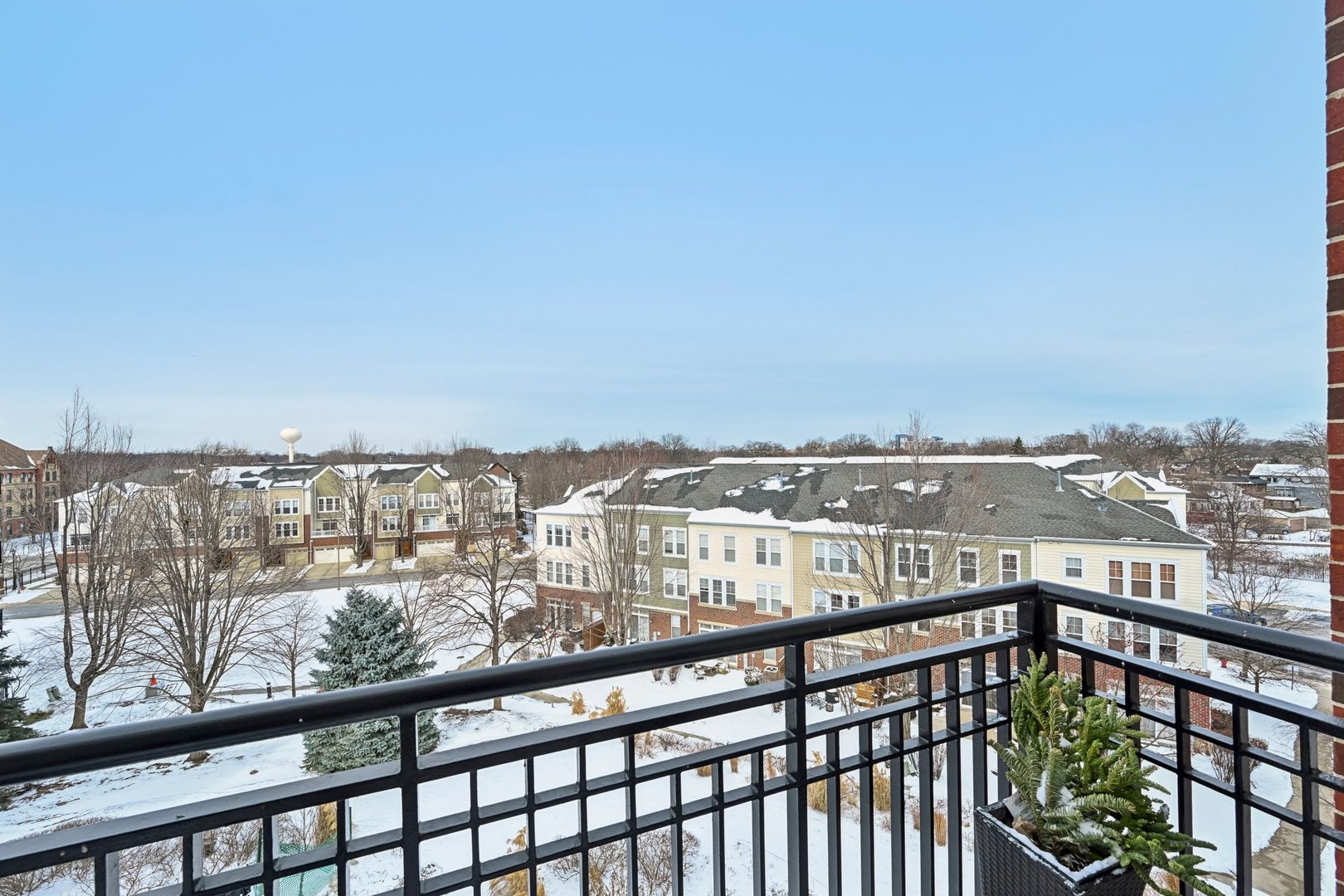 7757 Van Buren Street Unit: 514