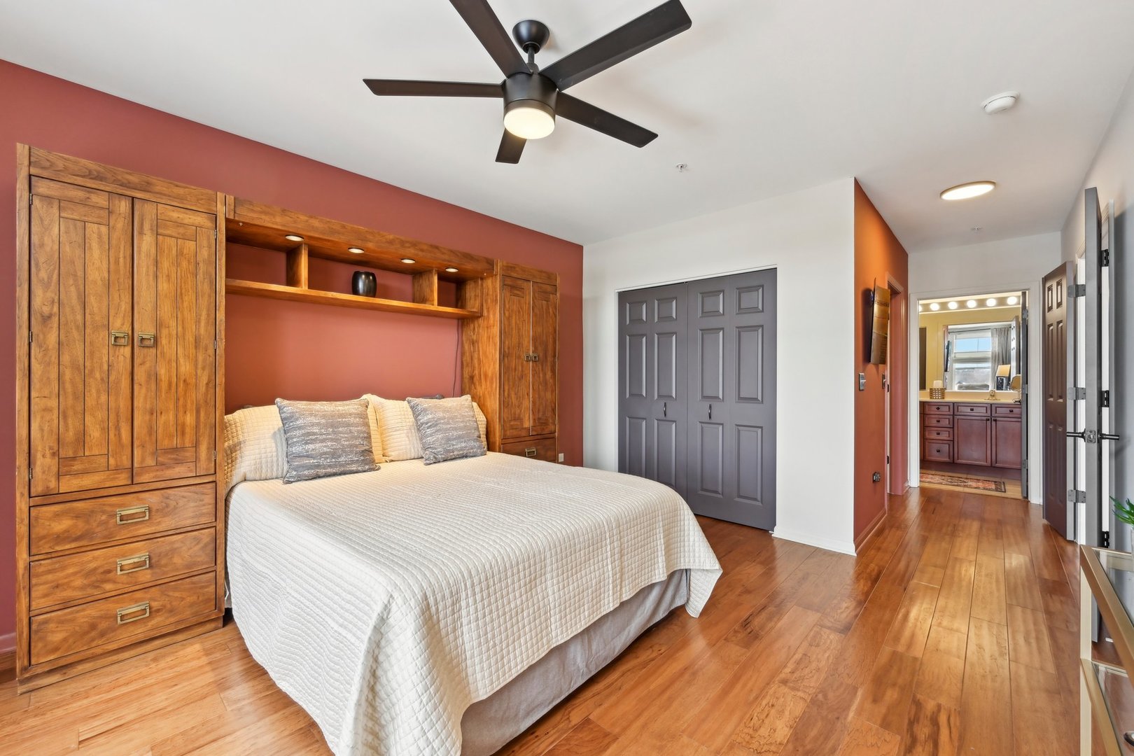 7757 Van Buren Street Unit: 514