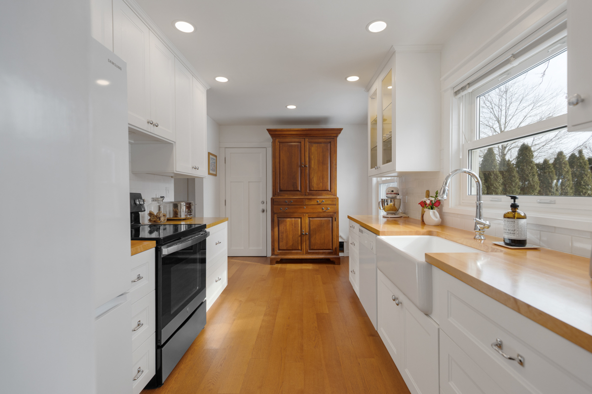 421 Countryside Drive