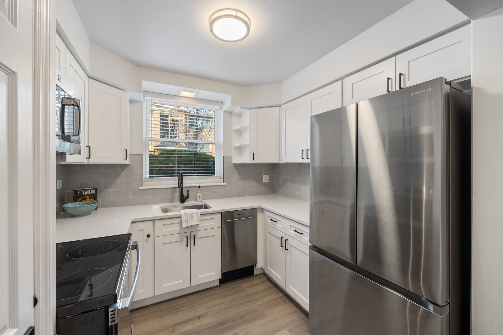 415 Wesley Avenue Unit: 1