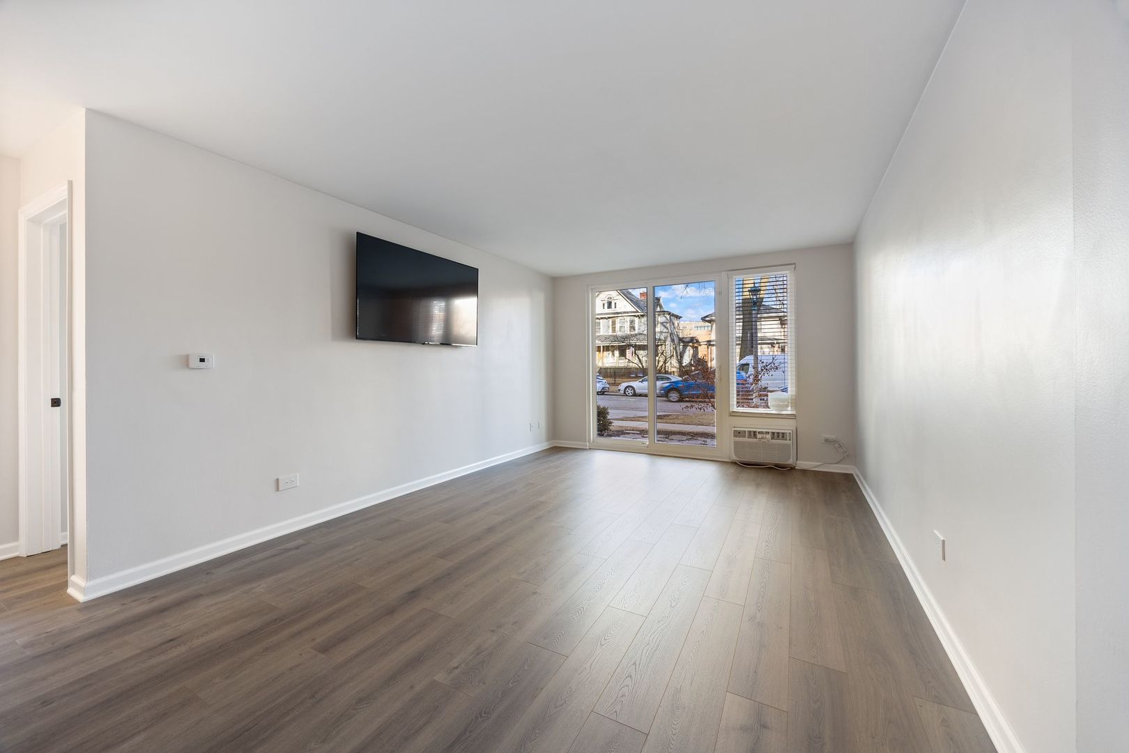415 Wesley Avenue Unit: 1