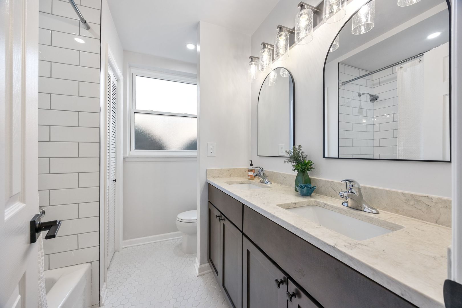 415 Wesley Avenue Unit: 1