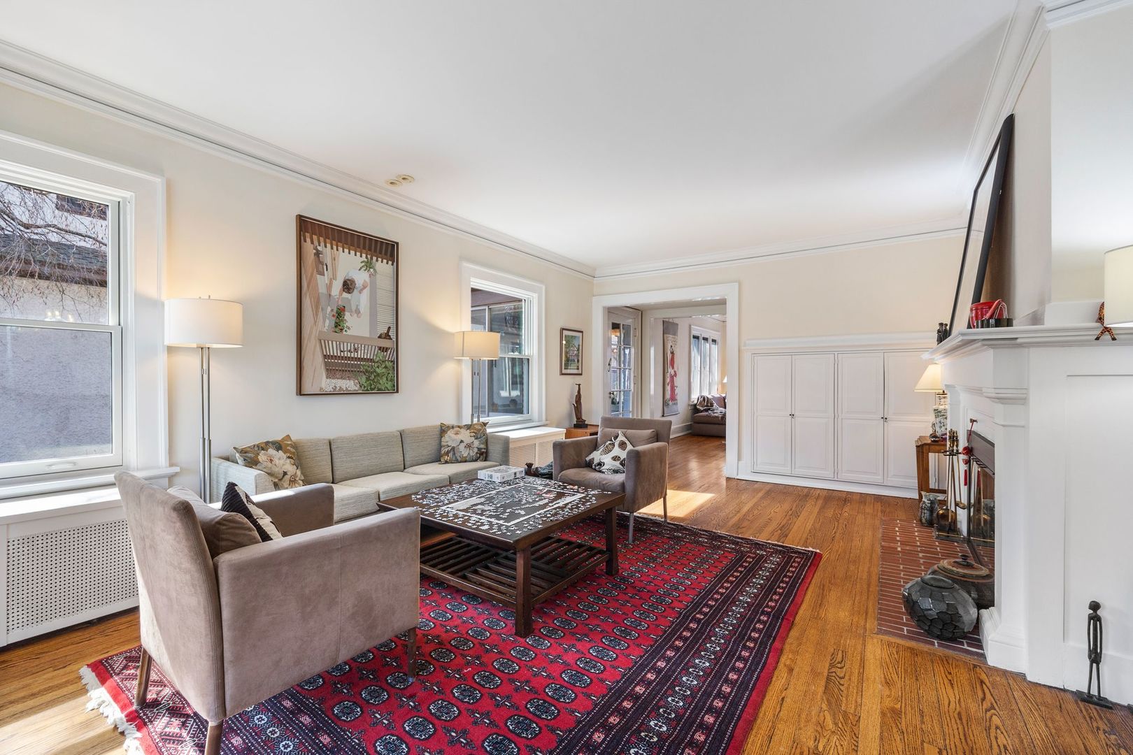 329 N Scoville Avenue