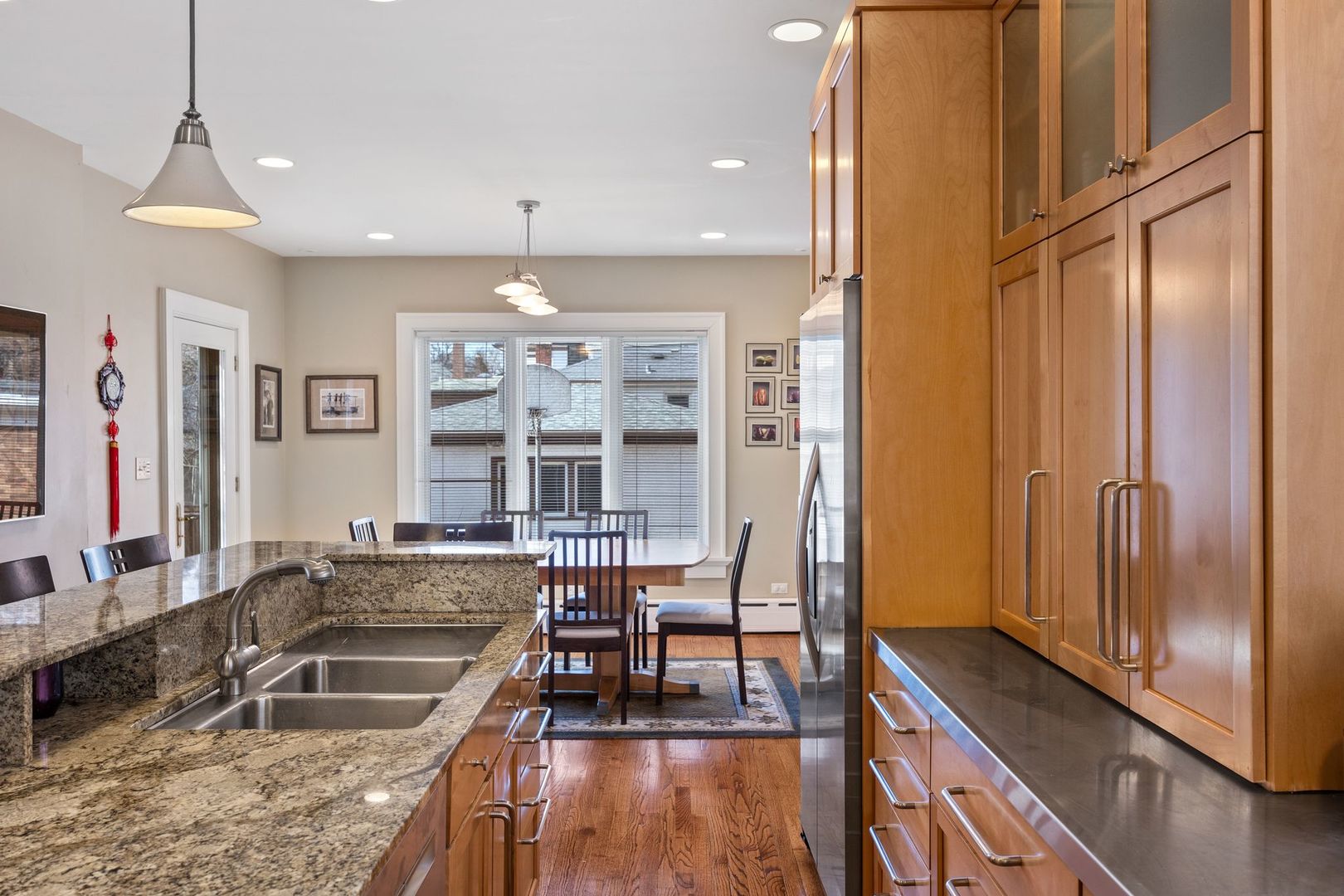 329 N Scoville Avenue