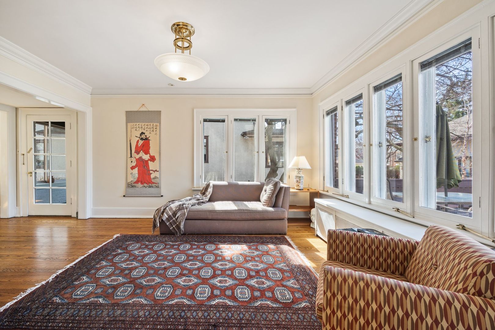 329 N Scoville Avenue