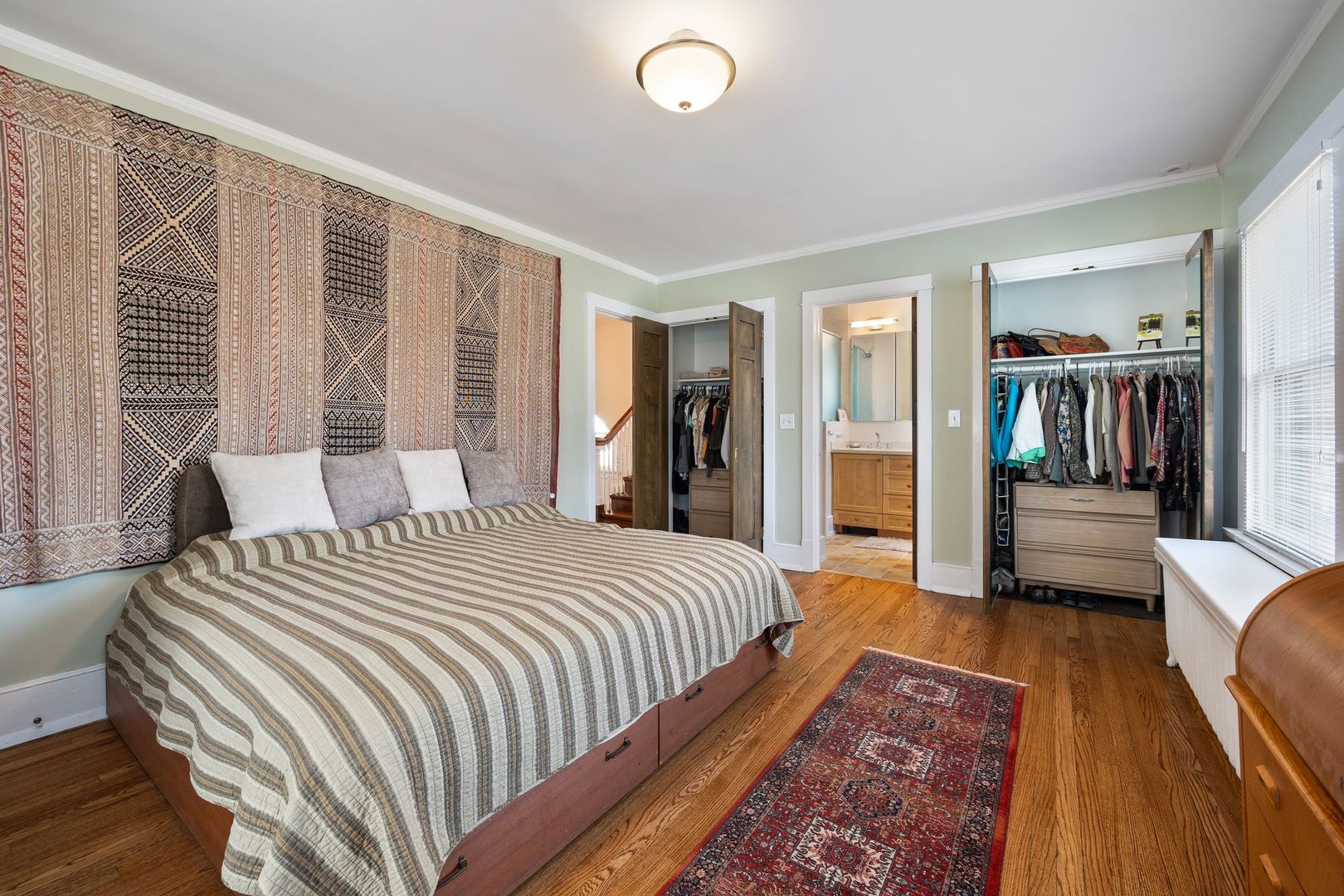 329 N Scoville Avenue